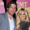 Carrie Underwood et son mari Mike Fisher aux CMT Music Awards à Nashville, le 6 juin 2012.