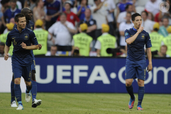 Samir Nasri et Yohan Cabaye lors du match de l'Euro entre la France et l'Angleterre (1-1) qui s'est déroulé le 11 juin 2012 à Donetsk en Ukraine