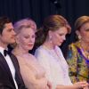 Soirée de remise des prix d'art Marianne and Sigvard Bernadotte Art Awards sous le parrainage du prince Carl Philip de Suède et de la comtesse Marianne de Wisborg, secondés par la reine Noor et l'ex-impératrice d'Iran Farah Pahlavi, le 7 juin 2012 au Grand Hôtel de Stockholm.