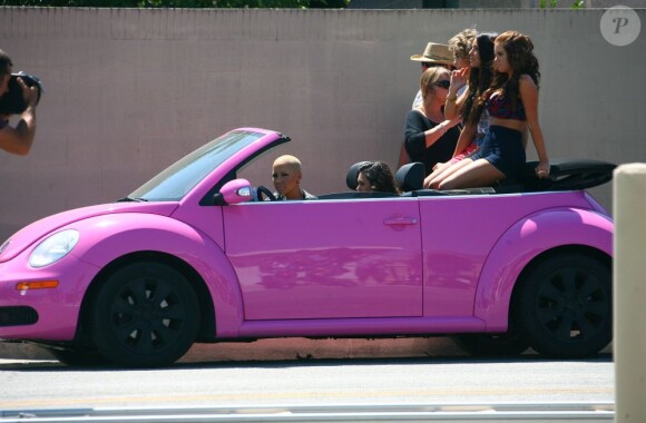 Amber Rose très en beauté sur le tournage de School Dance, de Nick Cannon, à Norwalk, le 18 juin 2012