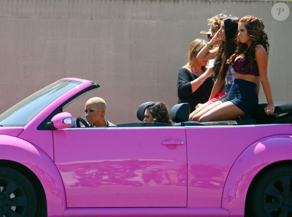 Amber Rose sur le tournage de School Dance à Norwalk, le 18 juin 2012