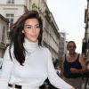 Kim Kardashian se promène à Paris le 19 juin 2012