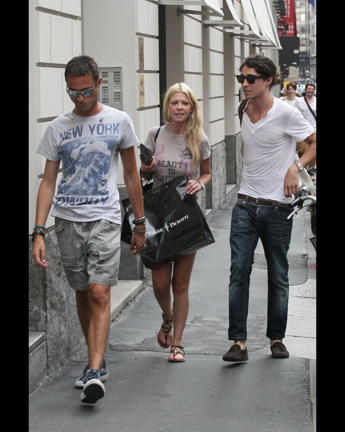 Tara Rey Photo : Tara Reid fait du shopping à Milan avec Lana Del Rey, le 20 ...