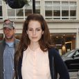 Lana Del Rey arrive devant les studios de Radio 1, à Londres, le 21 juin 2012.