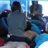 Thomas est très demandé : voilà que Capucine lui offre un massage (Secret Story 6 - dimanche 24 juin 2012)