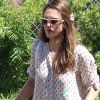 Jessica Alba, dans les rues de Santa Monica, se rend dans les bureaux de sa compagnie le 27 juin 2012