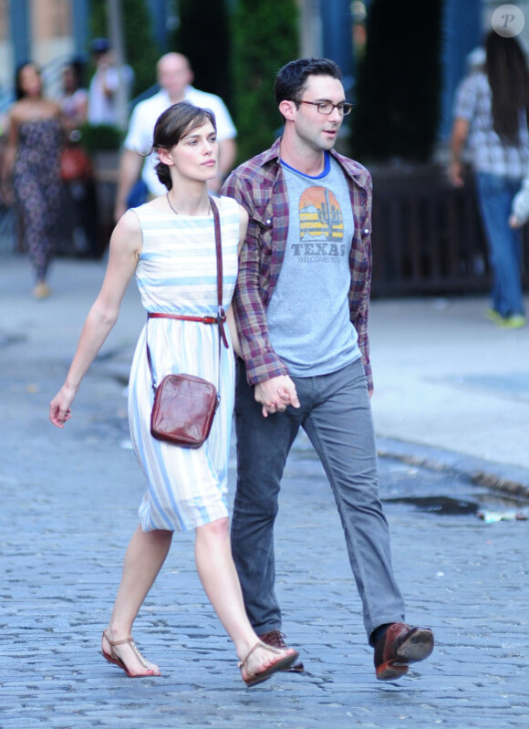 Keira Knightley et Adam Levine sur le tournage de Can a Song Save Your Life ?, à New York le 29 juin 2012.