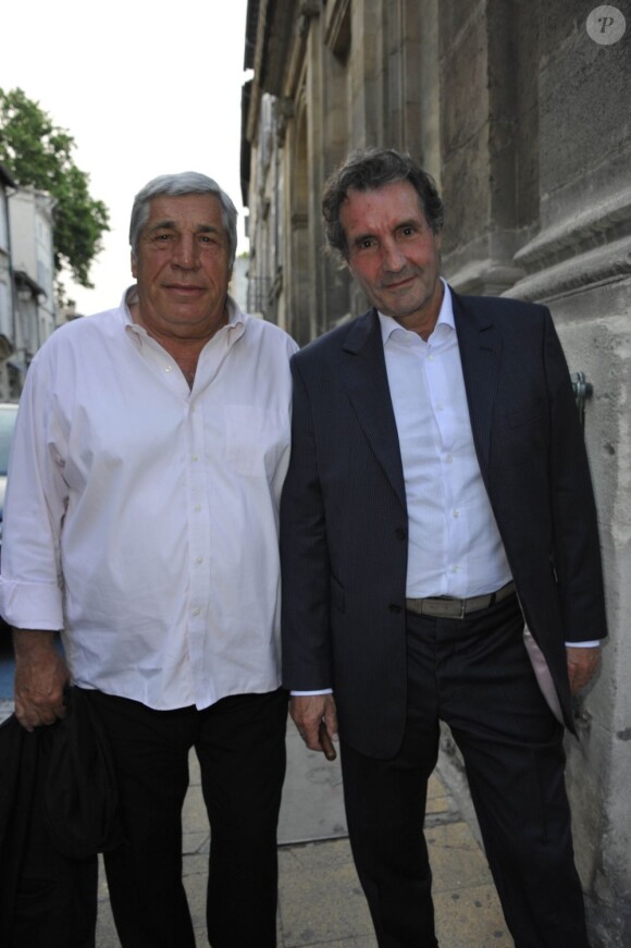 Jean-Pierre Castaldi et Jean-Jacques Bourdin lors du Grand Prix des Personnalités le 1er juillet 2012 à Avignon