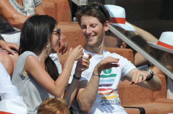 Marion Jollès et Romain Grosjean le 28 mai 2012 à Roland-Garros. La journaliste de TF1 et le pilote de F1 se sont mariés le 27 juin 2012 à Chamonix.