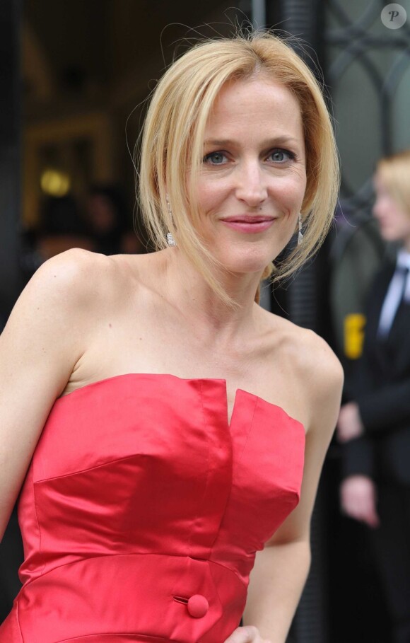 Gillian Anderson au bal lesbien du magazine Tatler à Londres, le 5 juillet 2012.