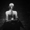 Amandine Bourgeois se met à nu dans le clip interactif d'Incognito (juillet 2012). 90 secondes à fleur de peau créées avec le Studio Lumini.