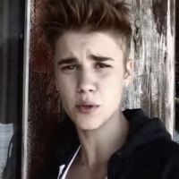 Justin Bieber : Débardeur, chaîne en or... 'Je ne suis plus un petit garçon'