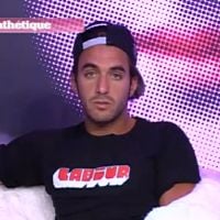 Secret Story 6 : Thomas, toujours plus proche de Capucine, se clashe avec Yoann