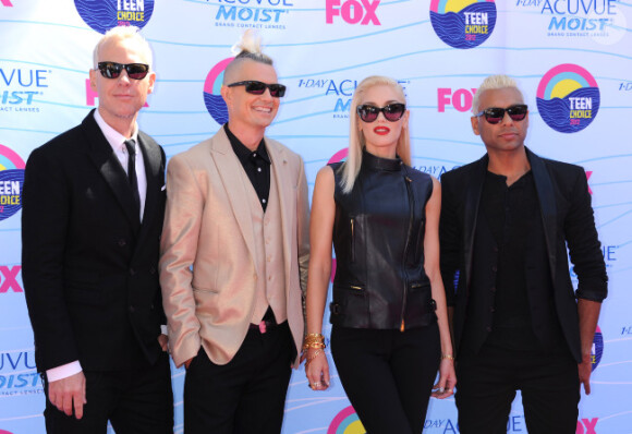 Le groupe No Doubt pose sur le tapis rouge lors de la cérémonie des Teen Choice Awards 2012 à Los Angeles, le dimanche 22 juillet 2012.