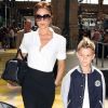 Victoria Beckham arrive à Paris avec son fils Romeo le 23 juillet 2012