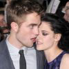 Robert Pattinson et Kristen Stewart en novembre 2011 à Los Angeles.