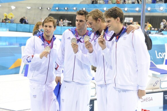 L'équipe de France composée d'Amaury Leveaux, Grégory Mallet, Clément Lefert et Yannick Agnel a décroché l'argent lors du relais 4x200 m lors des Jeux olympiques de Londres le 31 juillet 2012