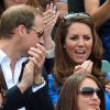 Kate Middleton et le prince William à Wimbledon, le 2 août 2012, lors du tournoi olympique, pour voir la victoire d'Andy Murray sur Nicolas Almagro en quart de finale.