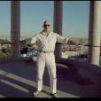 Pitbull dans le clip de  Get it started 