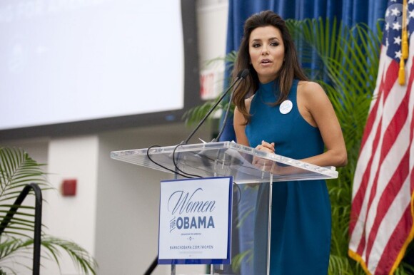 Eva Longoria préside le Summit for Women Vote 2012, à Miami le 4 août 2012
