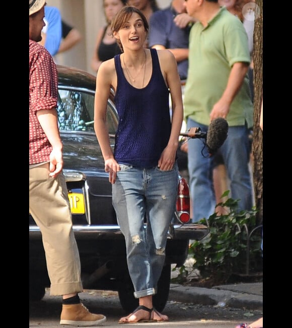 Keira Knightley sur le tournage duf ilm Can a Song Save Your Life ? à New York - juillet 2012