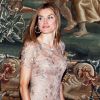 La princesse Letizia des Asturies a osé comme rarement robe courte et dentelle... Le roi Juan Carlos Ier d'Espagne, entouré de sa femme la reine Sofia, de son fils le prince Felipe et de sa belle-fille la princesse Letizia, offrait le 8 août 2012 au palais de la Almudaina le traditionnel dîner pour les autorités des îles Baléares dans le cadre des vacances d'été de la famille royale à Palma de Majorque.