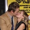 Dax Shepard et Kristen Bell lors de l'avant-première du film Hit and Run à Los Angeles le 14 août 2012