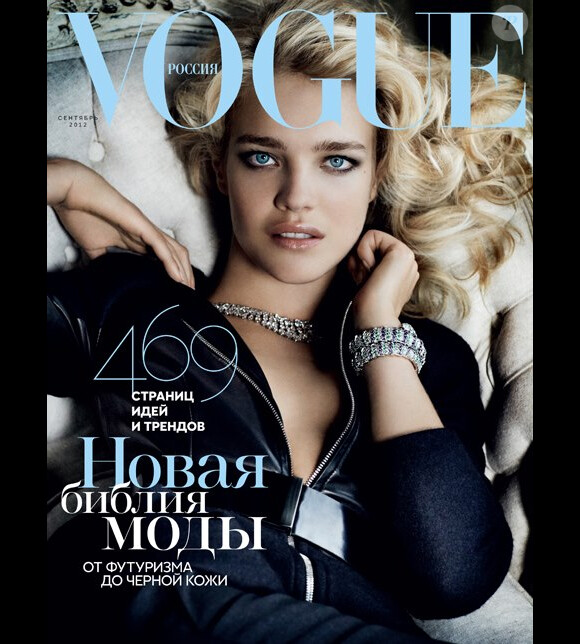 Natala Vodianova en couverture du Vogue Russia de septembre 2012.
