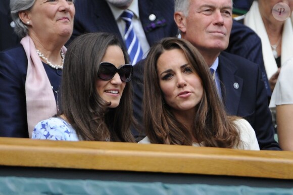 Kate et Pippa Middleton le 8 juillet 2012 à Wimbledon.