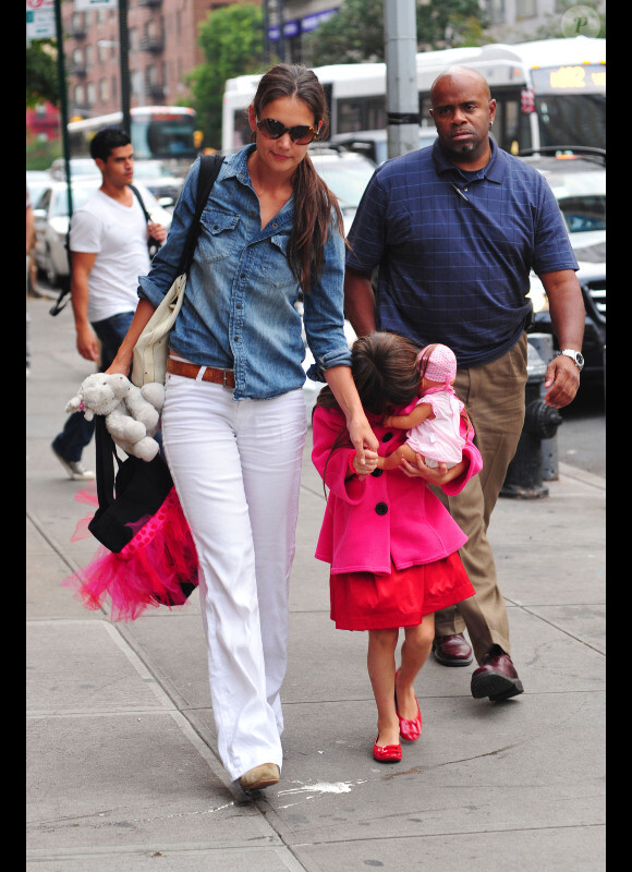 Katie Holmes et sa fille, l'adorable Suri, font du shopping dans les rues de New York, le 20 août 2012