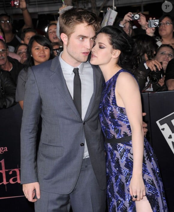 Kristen Stewart et Robert Pattinson, unis sur le red carpet en novembre 2011