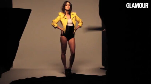 Charlotte Le Bon sexy et craquante dans la vidéo du shooting pour le magazine Glamour