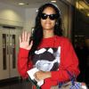 Rihanna, détendue à son arrivée à l'aéroport d'Heathrow. Londres, le 27 août 2012.