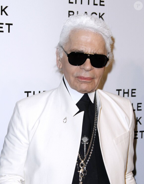 Karl Lagerfeld lors du vernissage de Chanel : Le Little Black Jacket à New York. Le 6 juin 2012.