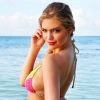 Kate Upton, plantureuse en bikini Lady Lace pour Beach Bunny.