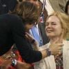 Nicole Kidman et Keith Urban s'embrassent dans les tribunes du Arthur Ashe Stadium lors de l'US Open. New York, le 31 août 2012.