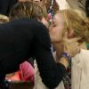 Pris dans l'écran de la Kiss Cam, Nicole Kidman et Keith Urban s'embrassent dans les tribunes du Arthur Ashe Stadium lors de l'US Open. New York, le 31 août 2012.