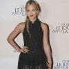Nora Arnezeder lors de l'avant-première du film Ce que le jour doit à la nuit à Paris le 3 septembre 2012