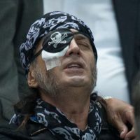 Francis Lalanne : Un pirate à l'abordage du Stade de France !