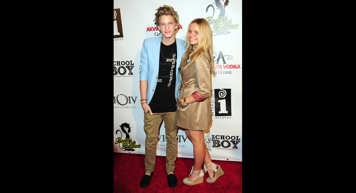 Photo : Le chanteur Cody Simpson assiste à la soirée de lancement du ...
