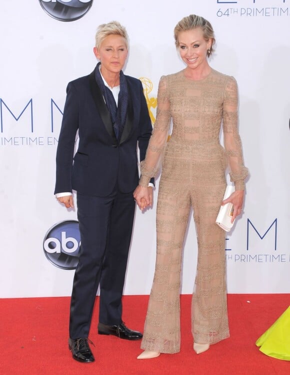 Ellen Degeneres and Portia de Rossi à la 64eme ceremonie des Emmy Awards a Los Angeles, le 23 septembre 2012.