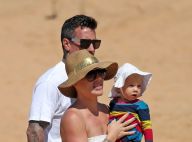 Pink : Pause tendresse en famille à l'autre bout du monde