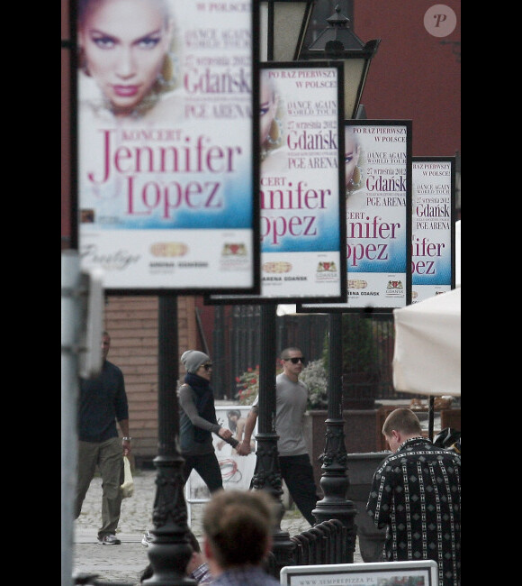 Jennifer Lopez et son chéri Casper Smart font un jogging dans la vieille ville de Gdansk en Pologne, le 27 septembre 2012