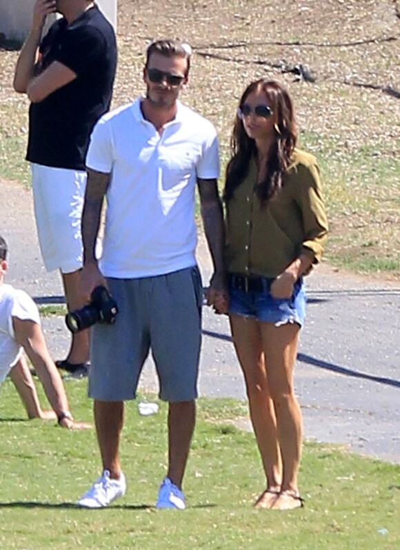 Exclusif - David et Victoria Beckham, parents détendus et supporters de leurs fils Romeo et Cruz à Los Angeles. Le 23 septembre 2012.