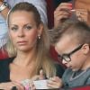 Helena Zeger, compagne de Zlatan Ibrahimovic et son fils Vincent lors du match du PSG face à Sochaux le samedi 29 septembre 2012