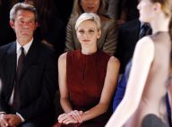 Princesse Charlene : Studieuse, enjouée et doublement chic pour Akris à Paris