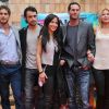 La comedienne Fabienne Carat avec les acteurs de la nouvelle série télévisée Riviera, invités du festival "Les Herault de la Tele" au Cap d'Agde, le 28 Septembre 2012.