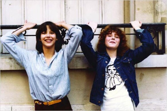 La Boum (1980) - Vic (Sophie Marceau) et Pénélope (Sheila O'Connor)