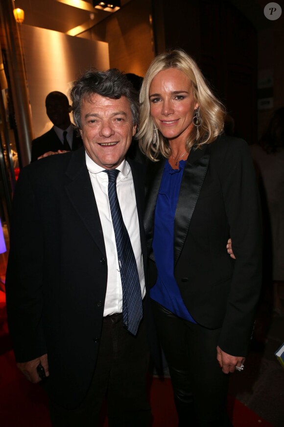 Jean-Louis Borloo et Géraldine Danon au vernissage de l'exposition D'un pôle à l'autre à Paris, le 1er octobre 2012.
