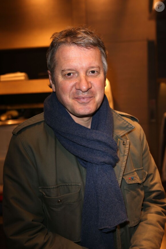Thierry Rey au vernissage de l'exposition D'un pôle à l'autre à Paris, le 1er octobre 2012.